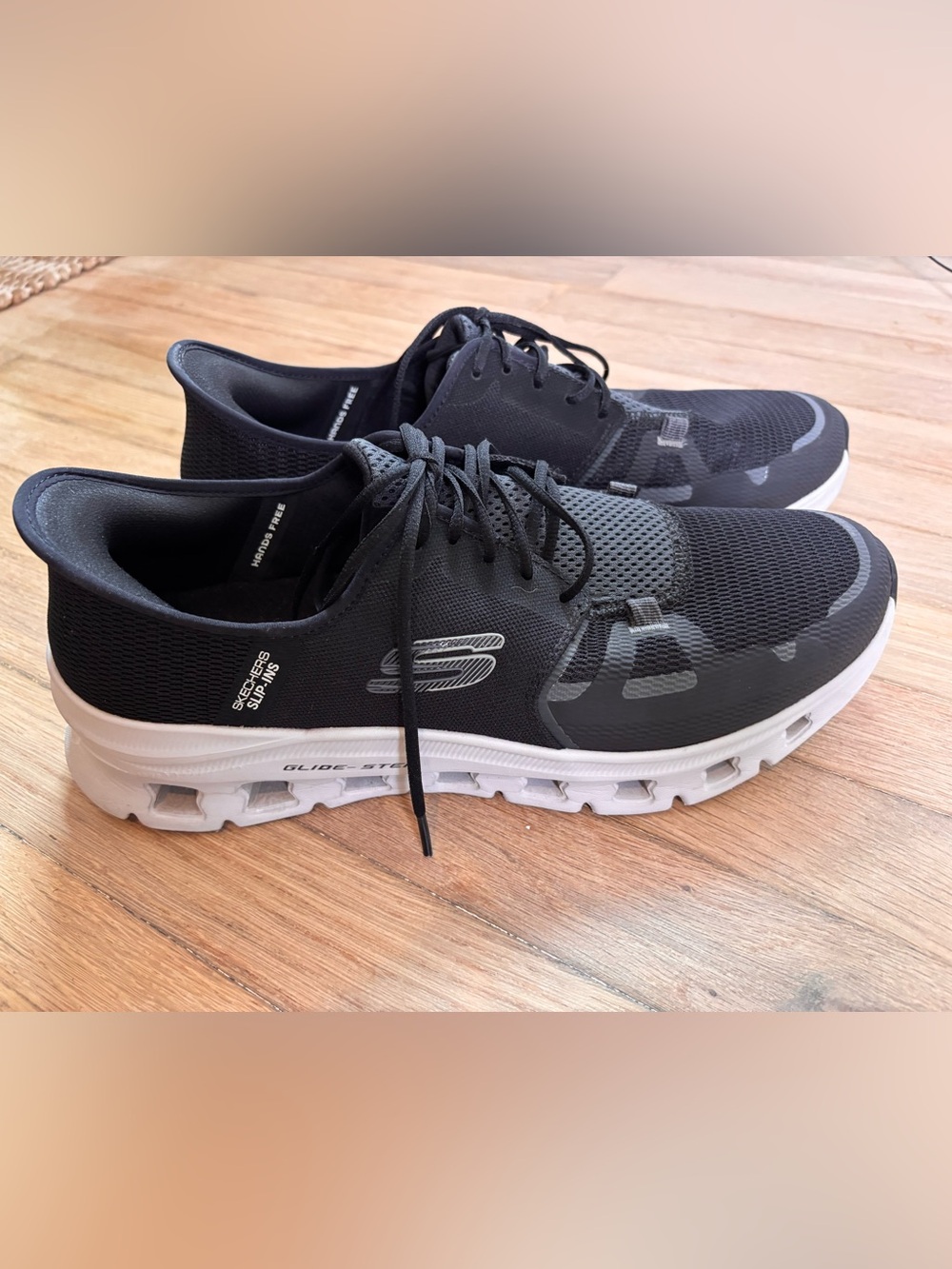 Skechers Slip-Ins Glide-Step Hands Free Men’s 11.5 Black Gray Walking Shoes